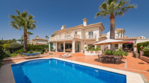 Golden Mile Villa Close to Beach, Marbella